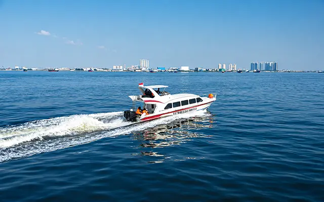 kapal private boat kapasitas 26 penumpang ke pulau harapan